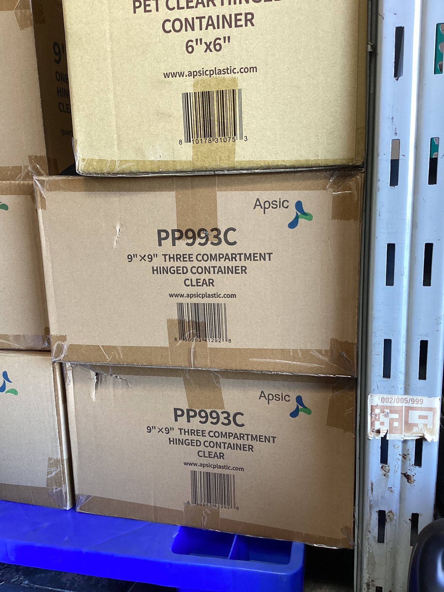 RL3-22 9x9 3 compartment Clear Hinged Container 150pcs Item# PP993C